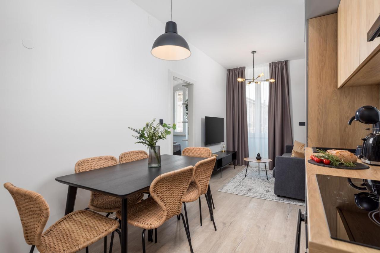Apartments Diego リエカ エクステリア 写真