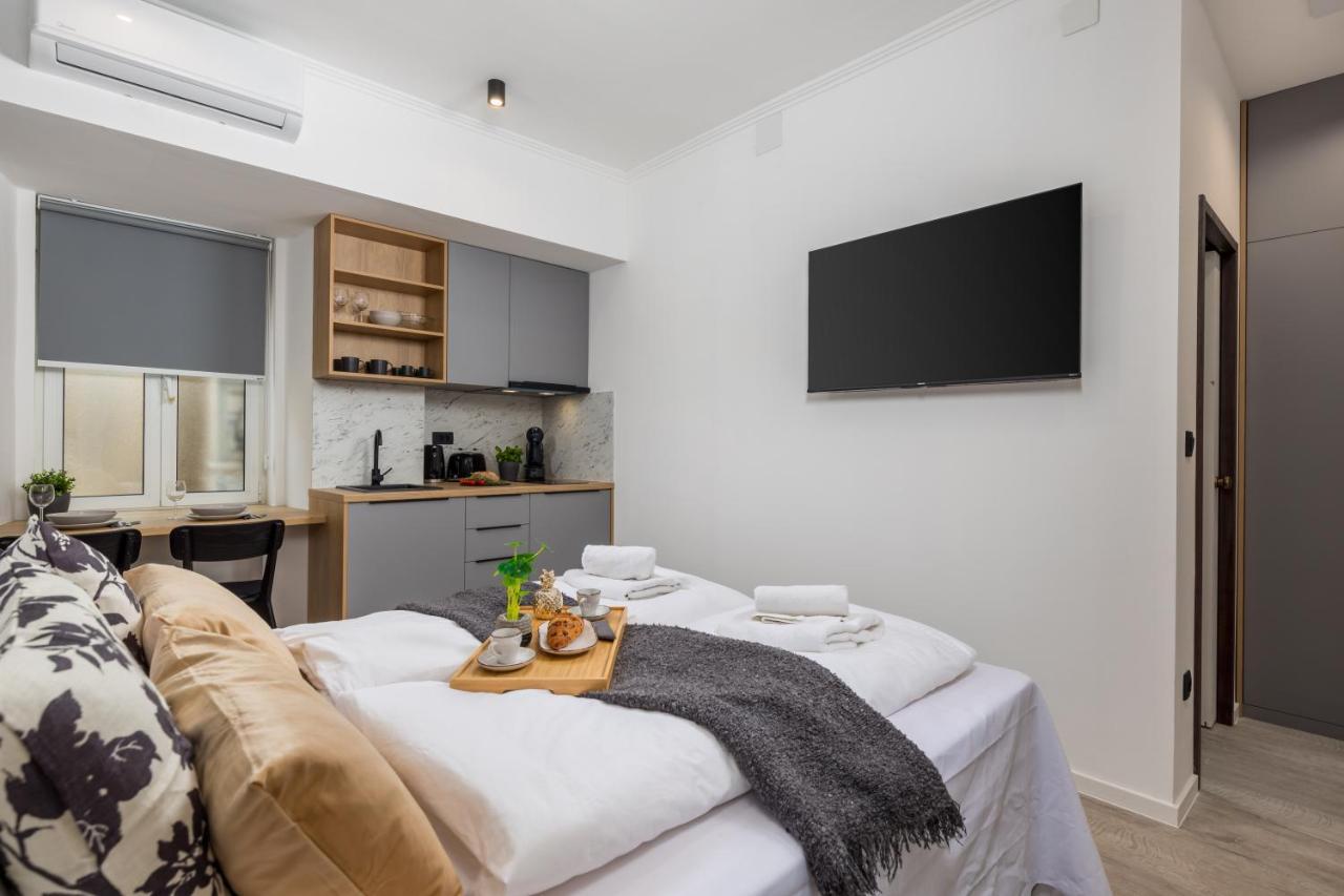 Apartments Diego リエカ エクステリア 写真